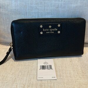 Kate Spade ♠️ Neda Berkshire Road zip around wallet in Black
